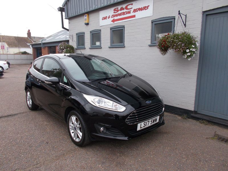 SOLD Ford Fiesta 2017 1.25 Zetec 3dr