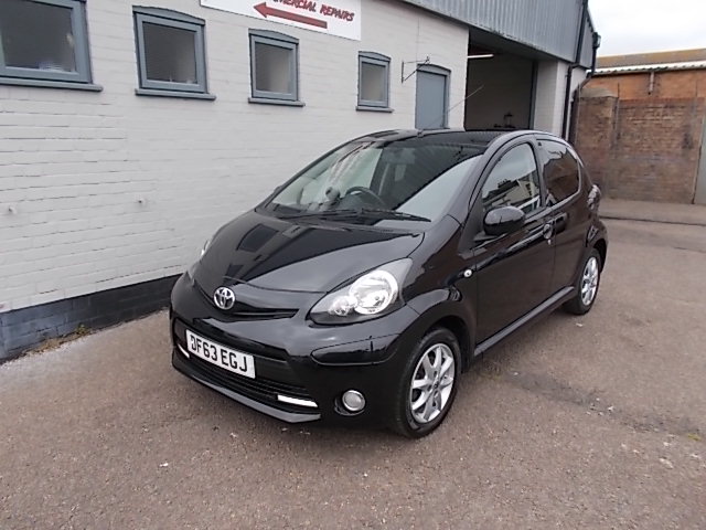 Toyota Aygo 2013(63) 1.0 VVT-i Mode Manual Hatchback 5dr Petrol Euro 5 (68 ps)