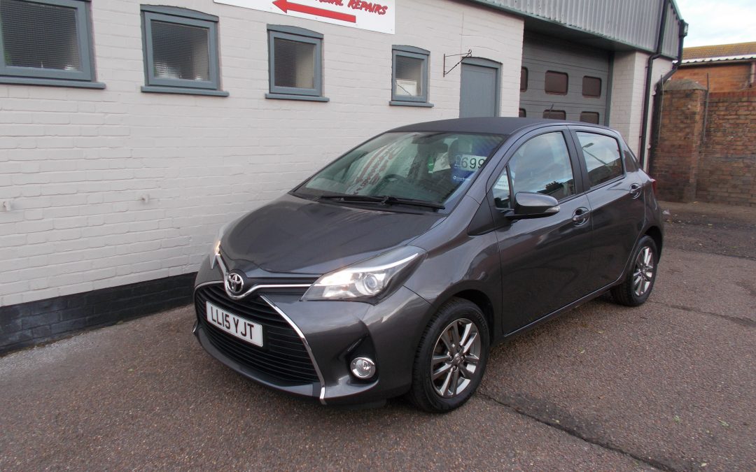 Toyota Yaris 2015 1.33 Dual VVT-i Icon 5dr EU5