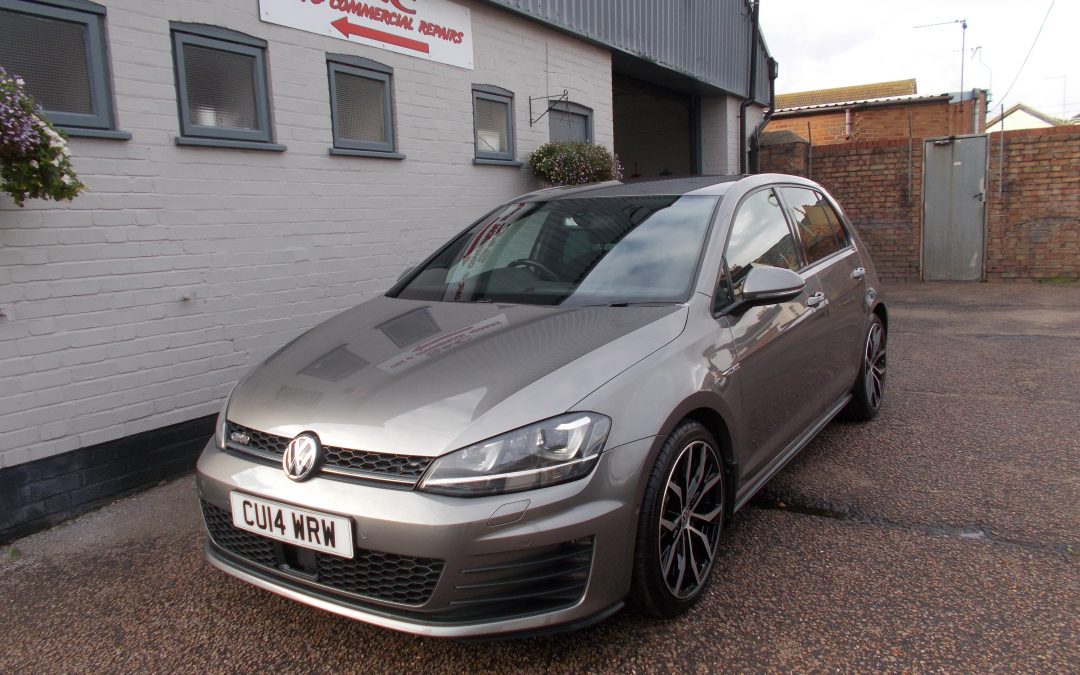 Volkswagen Golf 2.0 AUTOMATIC BlueMotion Tech GTD DSG 5dr
