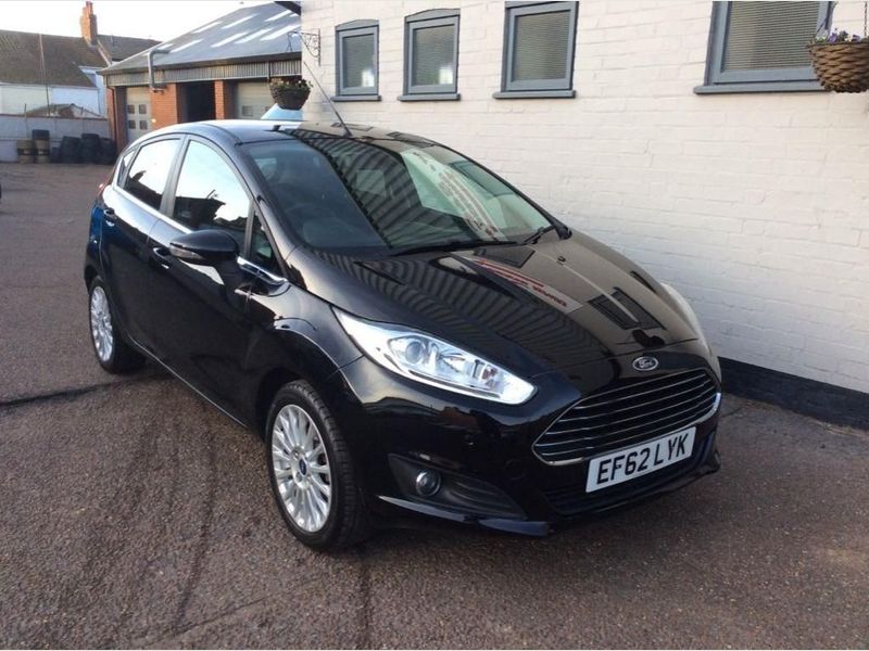 SOLD Ford Fiesta 2012 (62 reg) 1.6 Titanium Hatchback 5dr Petrol AUTOMATIC Powershift Euro 5