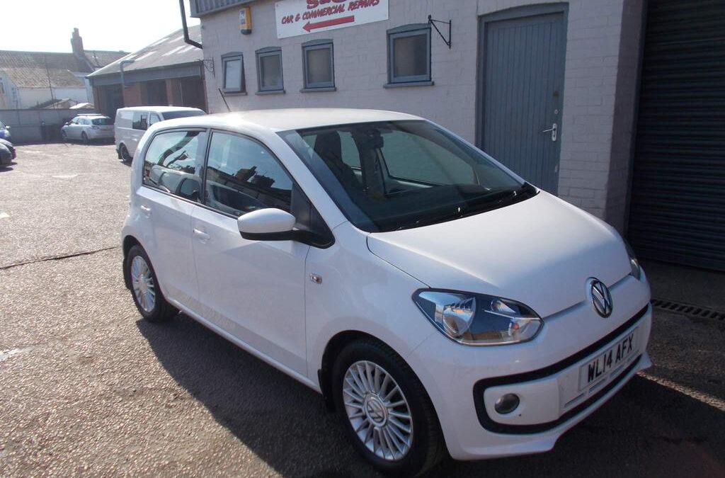 Volkswagon UP! 1.0 Bluemotion Tech High Up! Hatchback 5dr Petrol Manual
